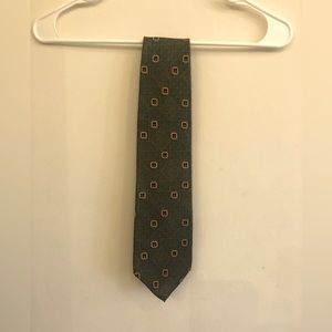 Nautica Green and Gold Neck Tie